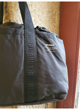 Bolsa ECOALF AKIRA SHOPPER M BLACK negra.