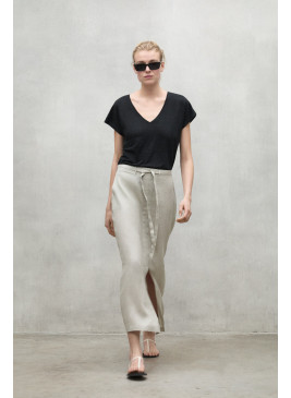 Camiseta ECOALF negra ARENDAL  de cuello pico de mujer