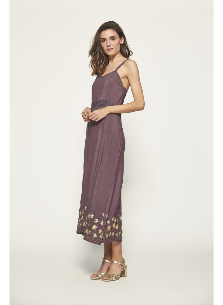 Vestido largo de tirantes con bordados florales de hilo metálico de mujer