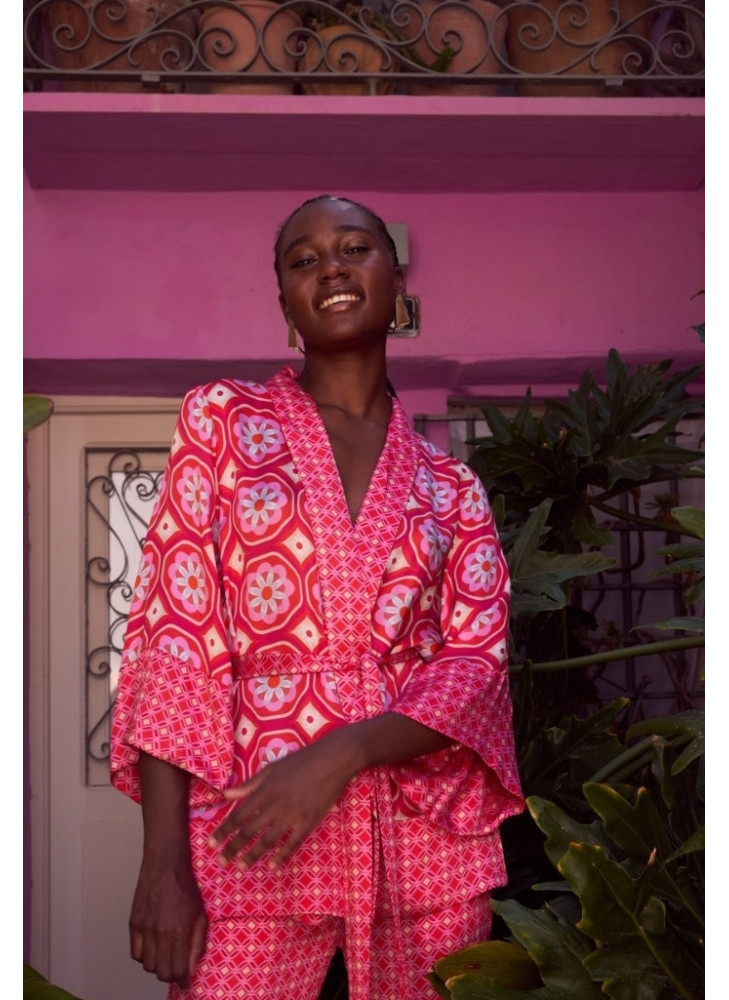 Chaqueta tipo kimono de mujer