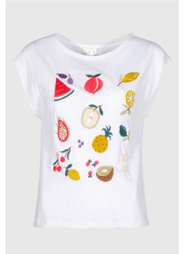 Camiseta blanca con frutas...