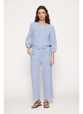 Pantalón de rayas azul