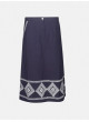 Falda azul con bordados midi